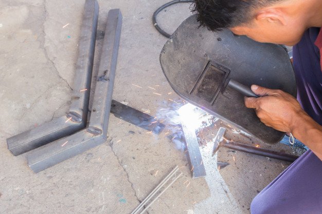 آهنگری و جوشکاری